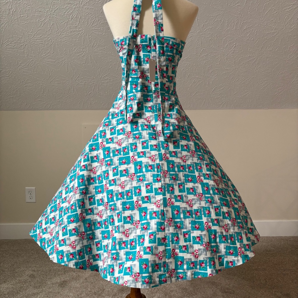 NWT! Lindy Bop Myrtle Halter Dress XS - Picture 2 of 9